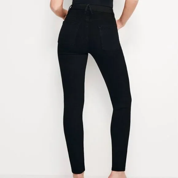 Good American Good Legs Skinny Jeans Black - Picture 3 of 8
